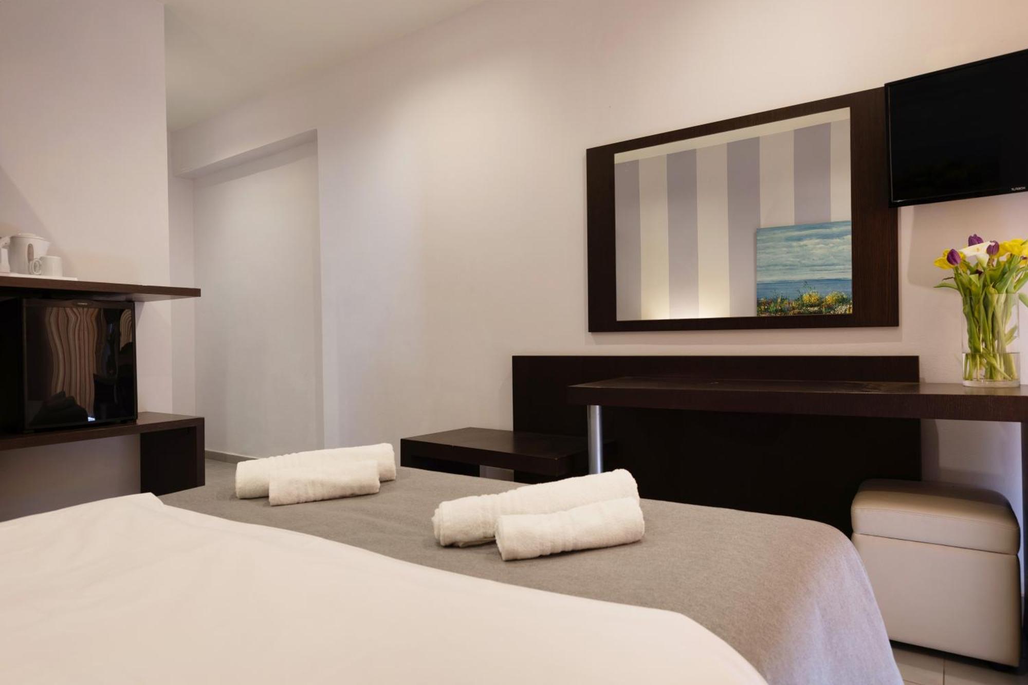 Agrilia Adults Only 2* Laganas